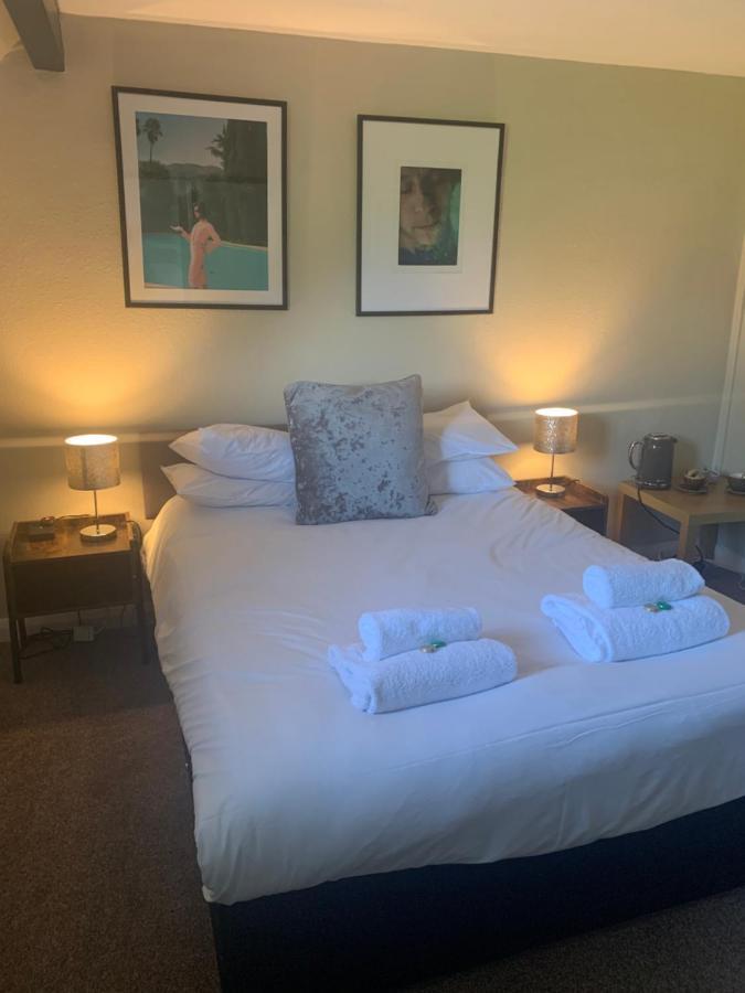 The Red Lion & Cellar Room, Betchworth Luaran gambar