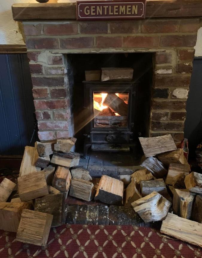 The Red Lion & Cellar Room, Betchworth Luaran gambar