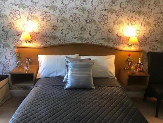 The Red Lion & Cellar Room, Betchworth Luaran gambar